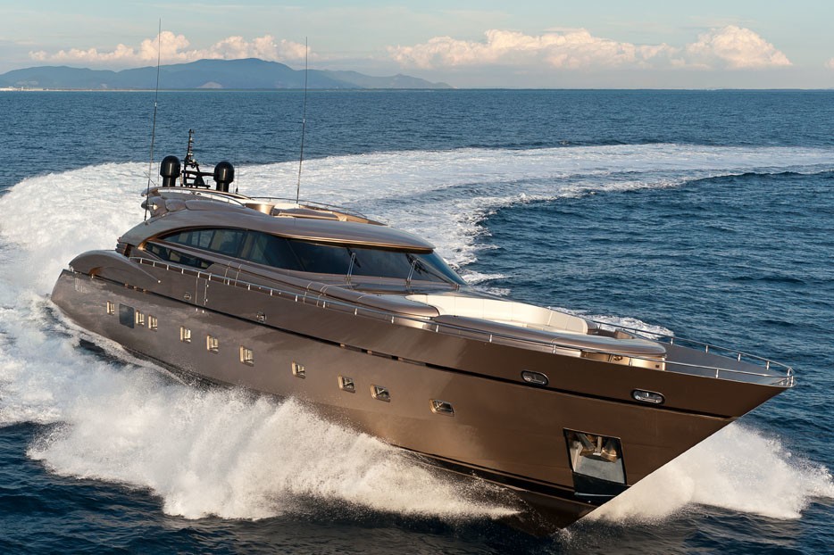 Yacht DIAMOND, an AB Yachts Superyacht (Fipa Group) | CHARTERWORLD ...